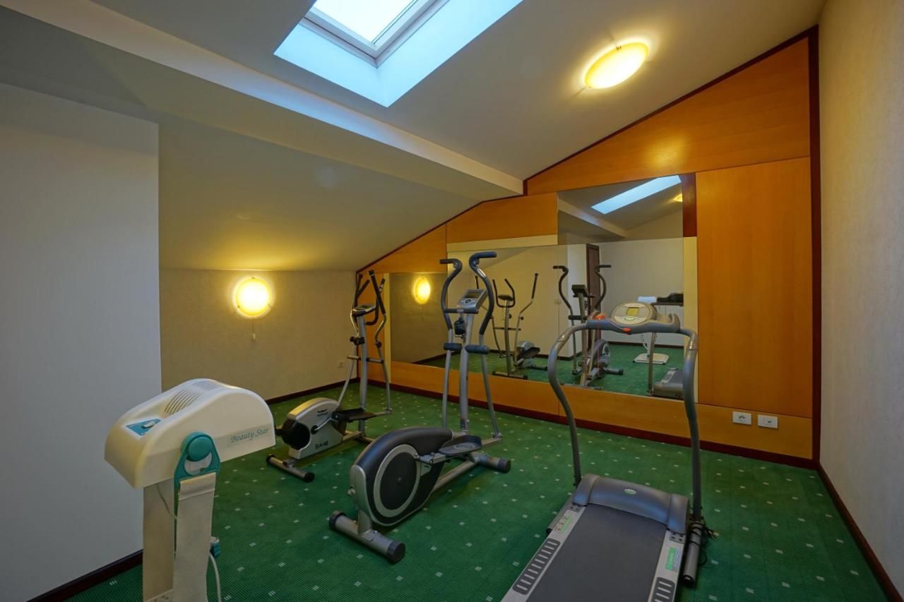Отель Hotel Citrin - Adults Only Брашов-22