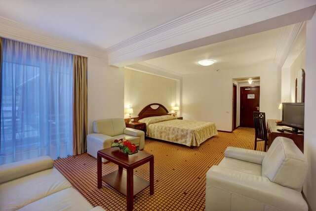 Отель Hotel Citrin - Adults Only Брашов-23